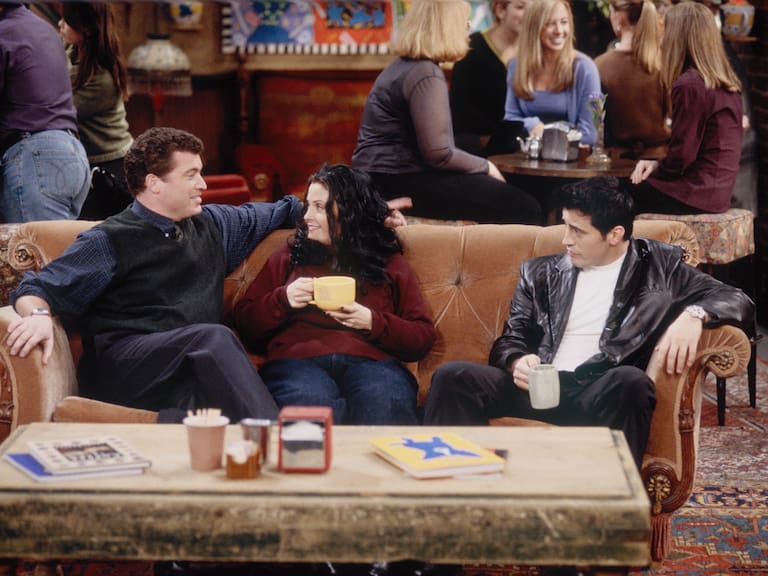 Pena absoluta en el espectáculo: confirman muerte del famoso comediante y actor Pat Finn a los 60 años