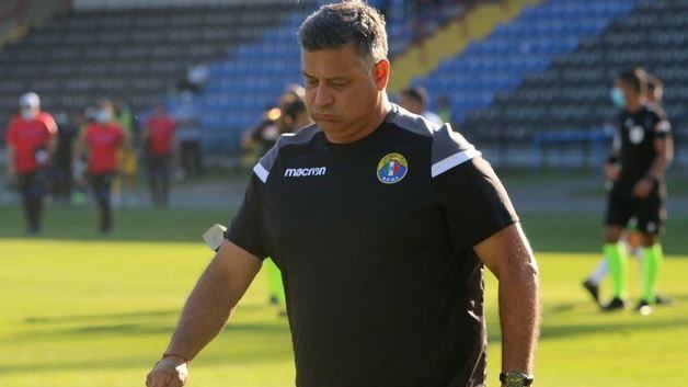 Los duros datos en torno a la alta rotación de entrenadores en la Primera División chilena