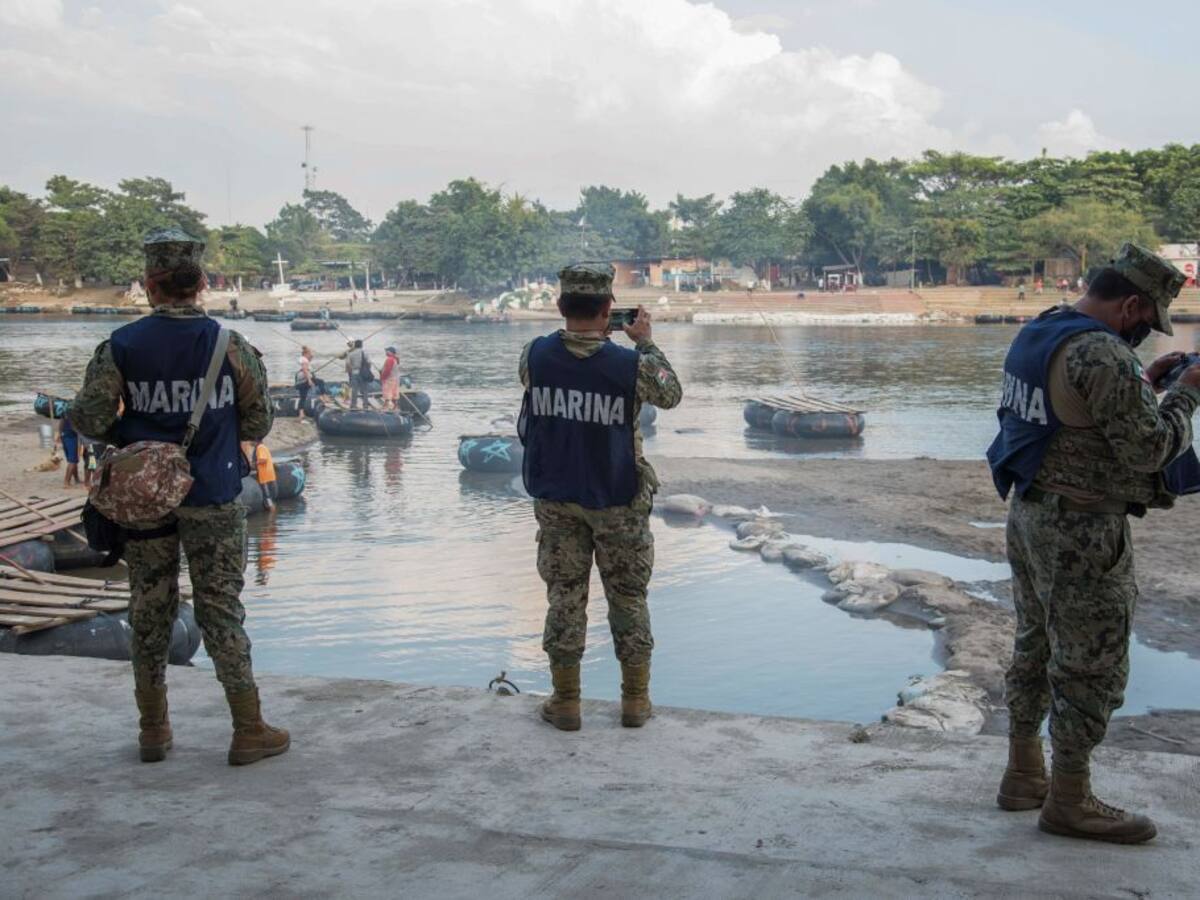 México decidió militarizar su frontera sur para frenar a la caravana migrante