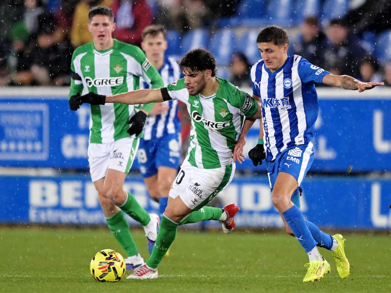 El Real Betis de Pellegrini pierde terreno en La Liga y cierra una semana para el olvido