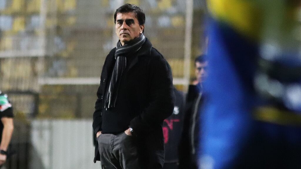 Gustavo Quinteros, pesimista con el mercado de fichajes de Colo Colo: "A estas alturas veo difícil sumar algún refuerzo"