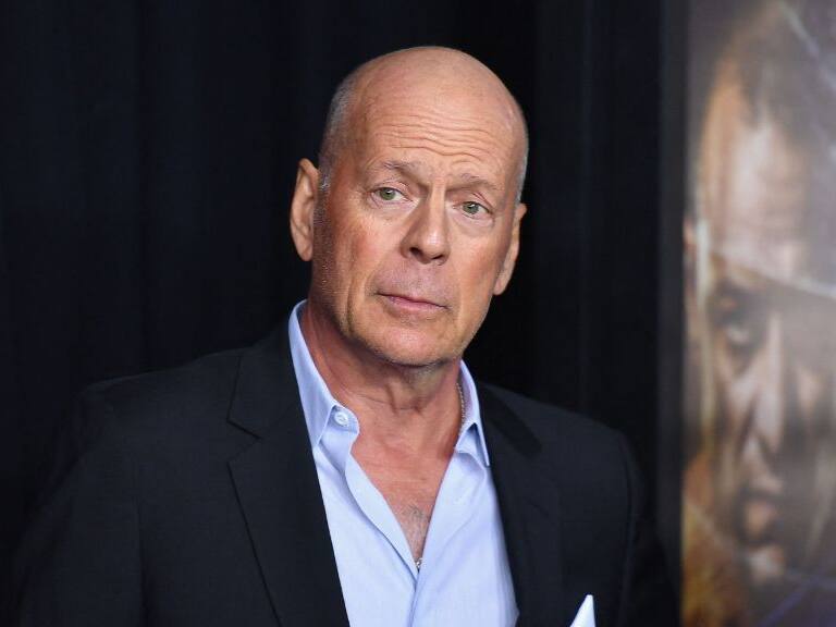 Esposa de Bruce Willis actualiza su complejo estado de salud: «Es una bendición y una maldición»