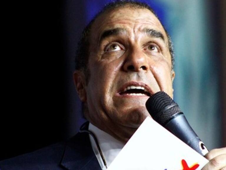 El chiste poco amigable de Checho Hirane a los hinchas bolivianos