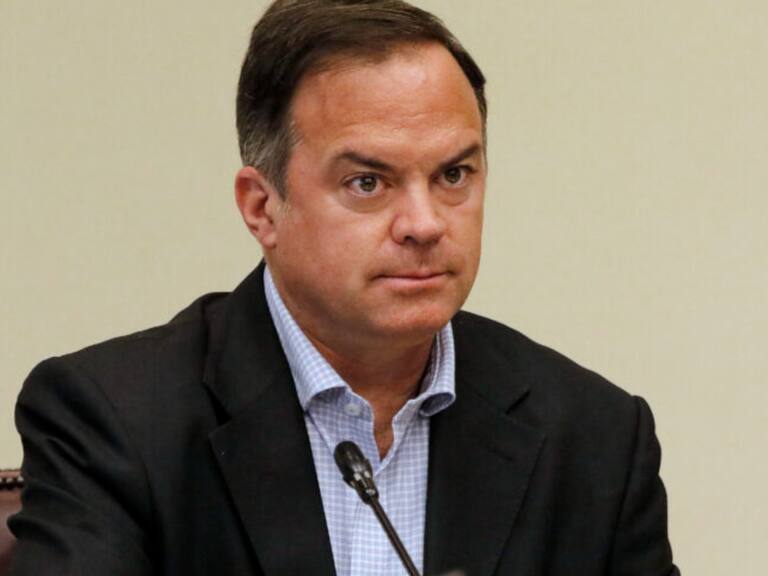 Senador Matías Walker asegura que Pablo Milad está atrincherado con todo lo que rodea al fútbol chileno: “Se ha puesto cada vez más a la defensiva”