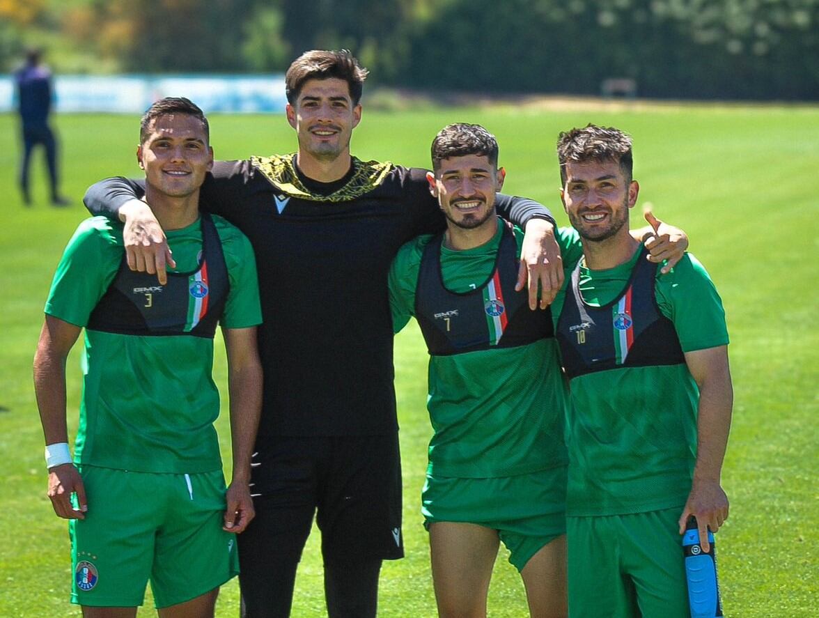 Llegaría como jugador libre: ex seleccionado de La Roja está a detalles de ser el primer refuerzo de la U para el 2025 | X: Audax