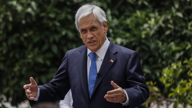 30 de noviembre del 2021/SANTIAGOSebastian Piñera, Presidente de la Republica, durante el anuncio de la extensión del IFE laboral, que se realizó en el patio de Los Naranjos del Palacio de LA Moneda.
FOTO: SEBASTIAN BELTRAN GAETE/AGENCIAUNO