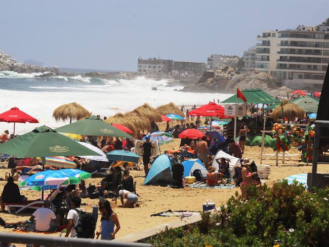 Tres intentos fallidos y una cuarta apuesta: la compleja venta del hotel cinco estrellas inconcluso en Viña del Mar