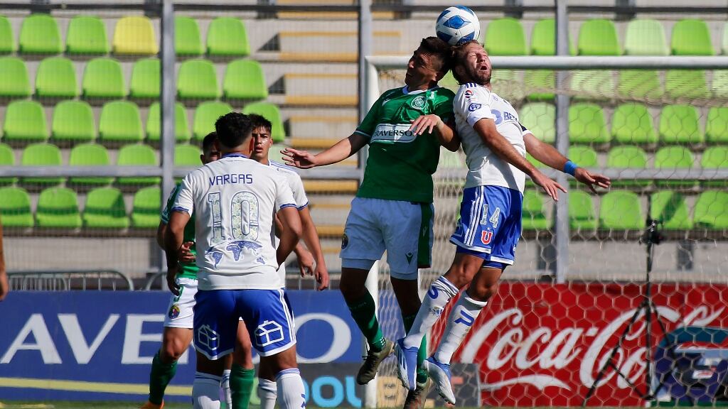Universidad de Chile arriesga sanciones por la camiseta con que enfrentó a Audax Italiano