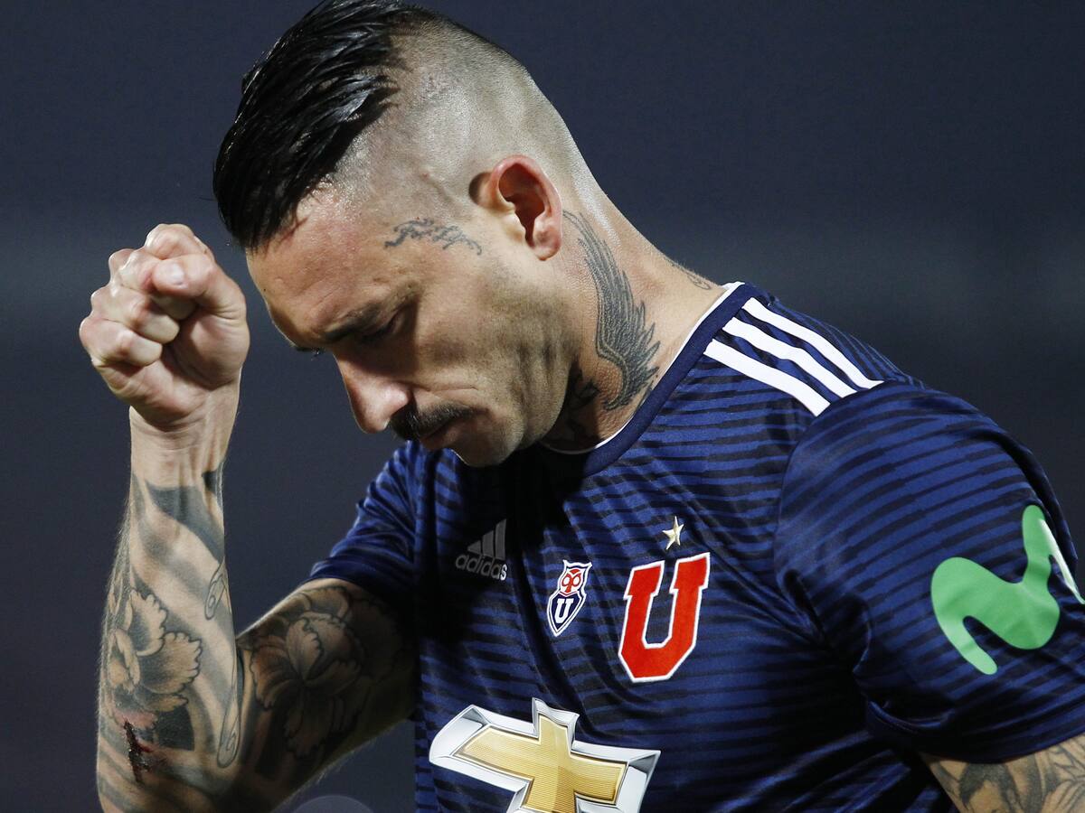 Mauricio Pinilla es categórico con la crisis azul: «Ojalá que la U no clasifique a nada y parta desde cero»