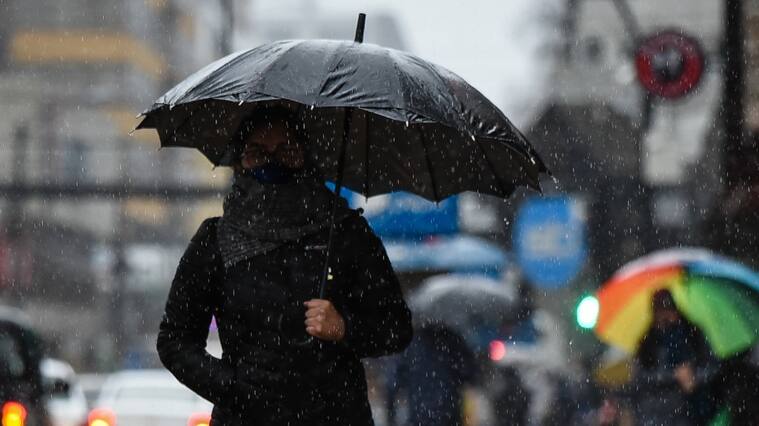 Lluvia en Santiago