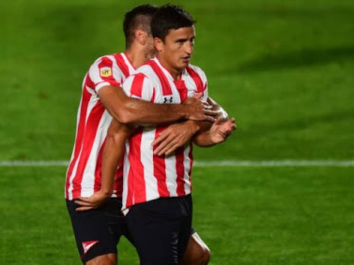 Palestino anunció el fichaje del talentoso volante Mauro Díaz