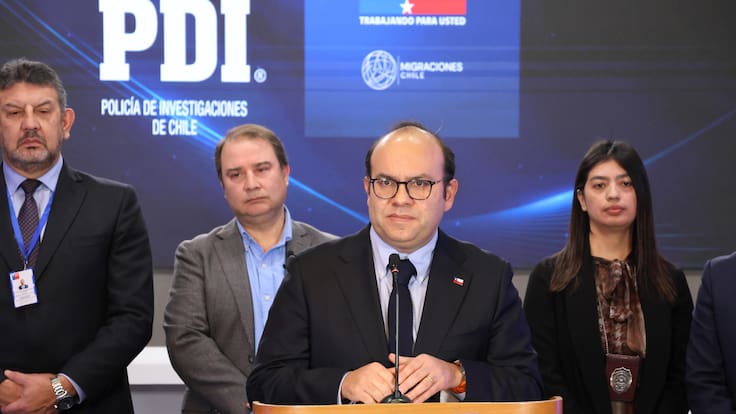 Gobierno realiza séptimo vuelo de expulsión y suma 1.174 extranjeros expulsados en 2026