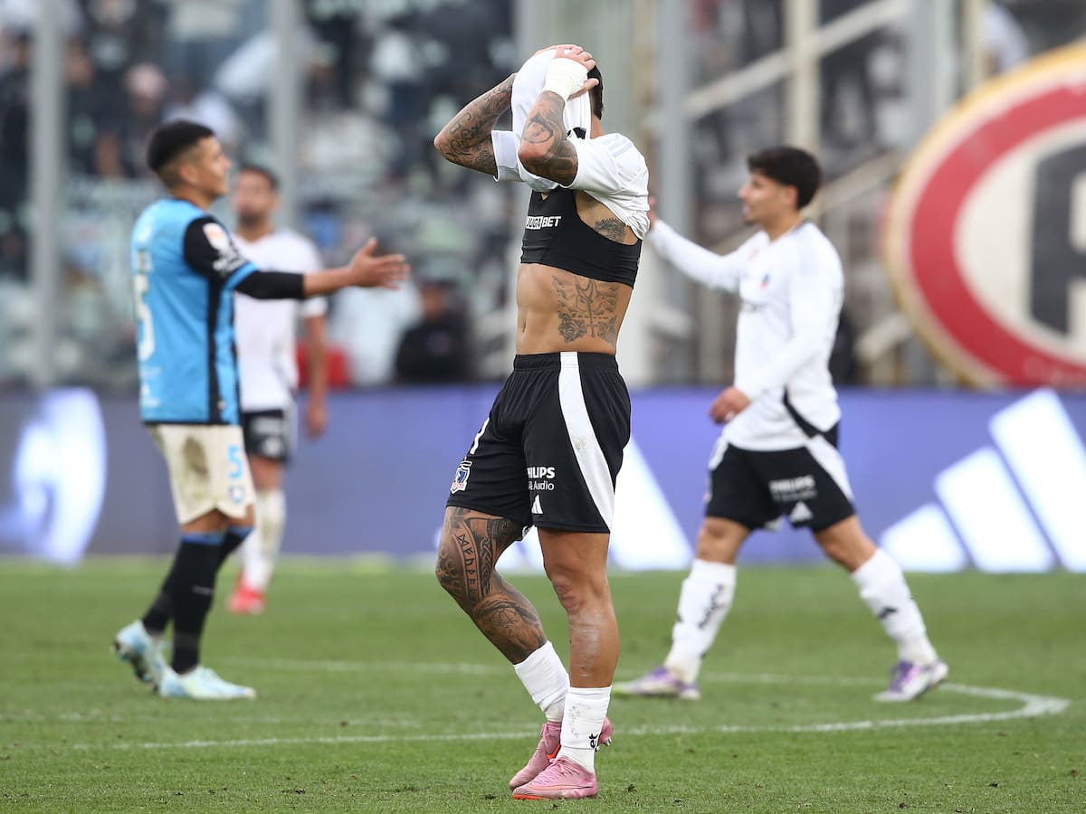 Con uno menos, Colo Colo rescata un empate ante Huachipato y sigue alejándose de su “operación remontada”