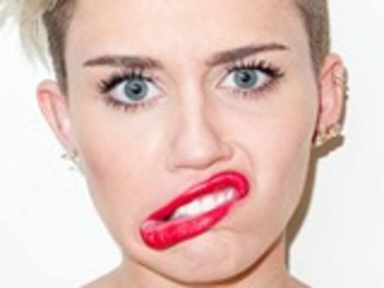 Miley Cyrus prepara un show donde todos deberán estar desnudos
