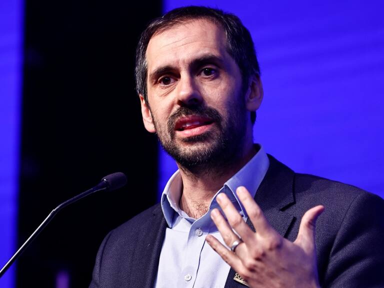 Ministro de Economía y proyecciones para 2023: «Si hacemos bien las cosas, podríamos tener un año mejor de lo que se espera»