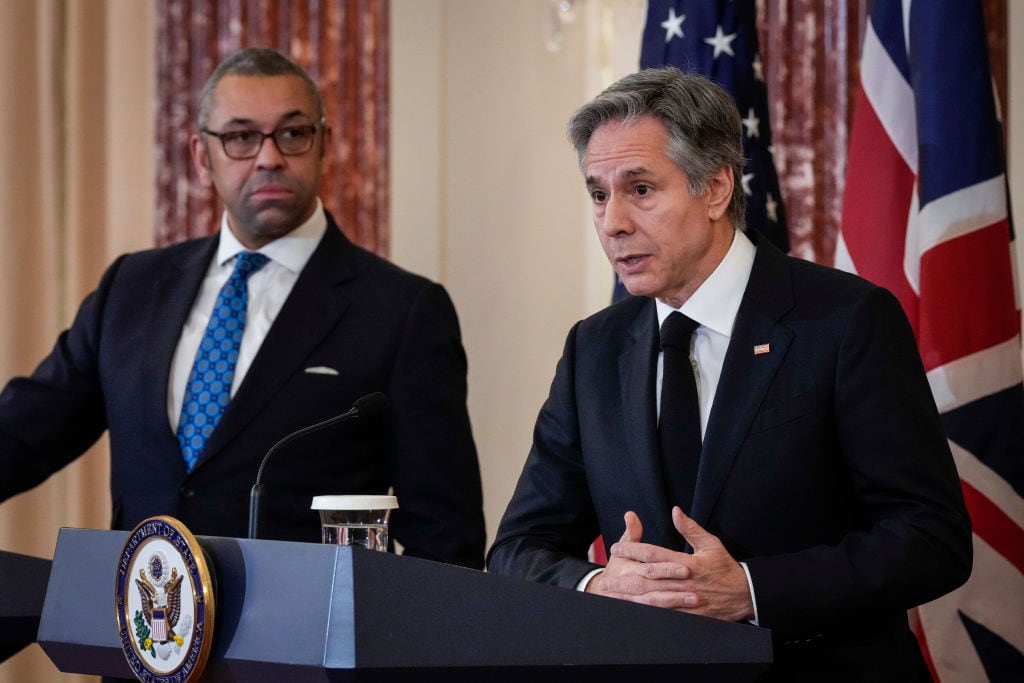 Los cancilleres del Reino Unido, James Cleverly, y de Estados Unidos, Antony Blinken