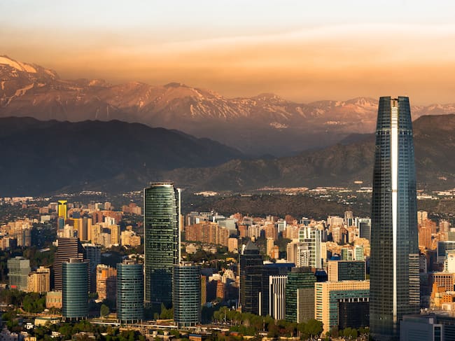 Chile lidera ranking de prosperidad en Latinoamérica 2026, según informe IMD