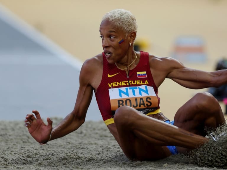 Yulimar Rojas no se baja de Santiago 2023: "Es muy larga la temporada, pero estoy muy deseosa de ir"