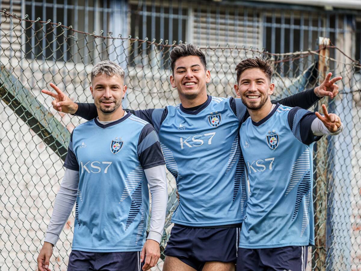 El campeón no tuvo piedad: Huachipato mete tremenda goleada en duelo amistoso de cara a la temporada 2024