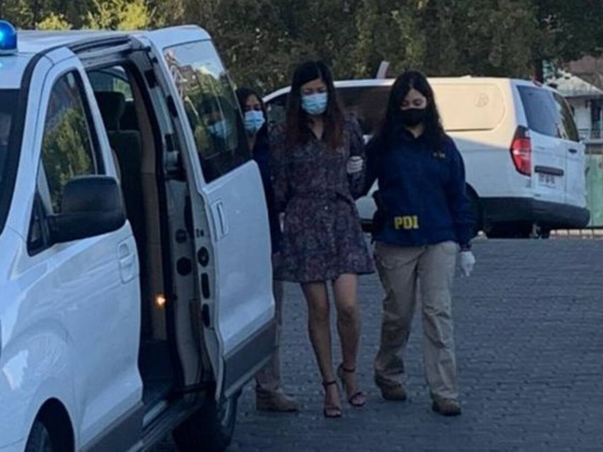 Detuvieron a mujer imputada por tráfico de migrantes vietnamitas a Chile: los obligaba a trabajar sin sueldo