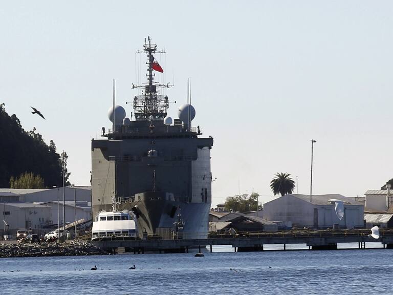 PDI llega a base naval de Talcahuano para detener a funcionarios de la Armada imputados por muerte de comunero