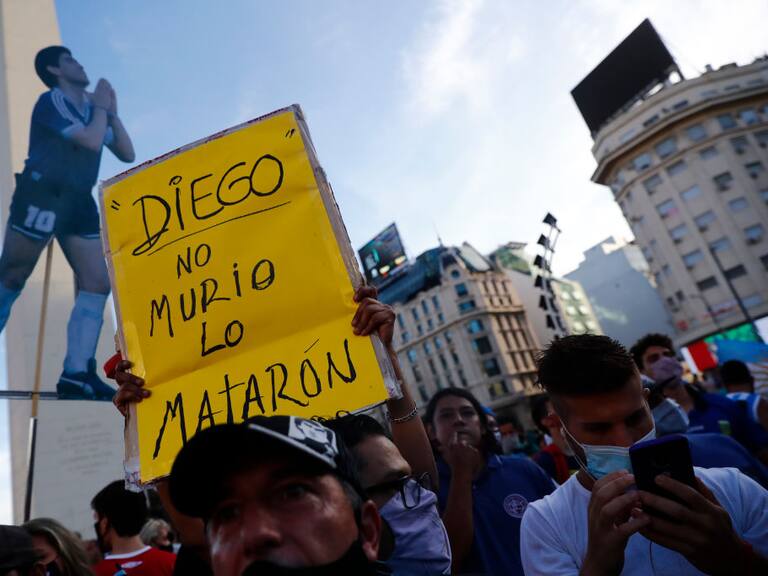 Manifestación en Buenos Aires pidiendo justicia para Maradona