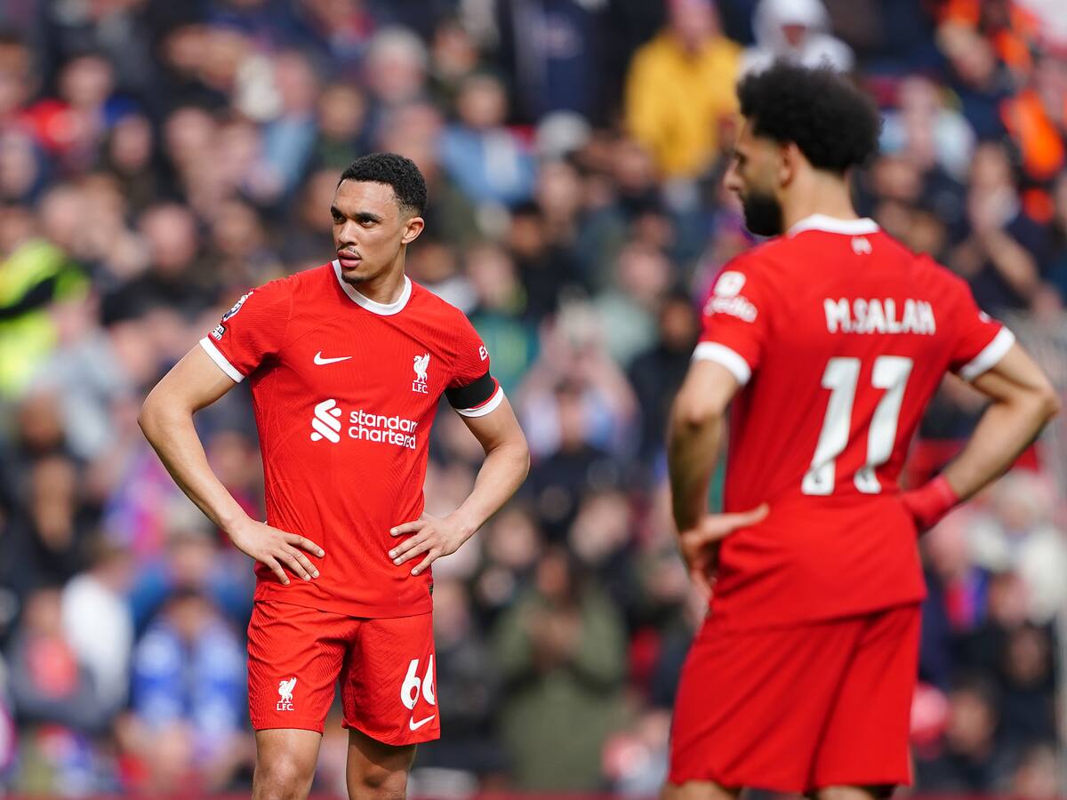 Liverpool sufre dura derrota ante Crystal Palace y cede el liderato de la Premier League