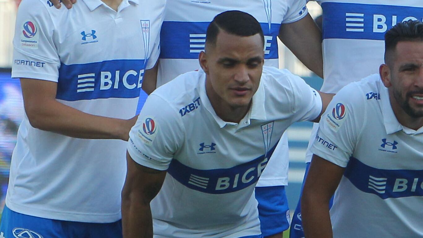 Brayan Rovira recuerda a un campeón del mundo tras debutar en la UC: "Mi espejo siempre ha sido Sergio Busquets"