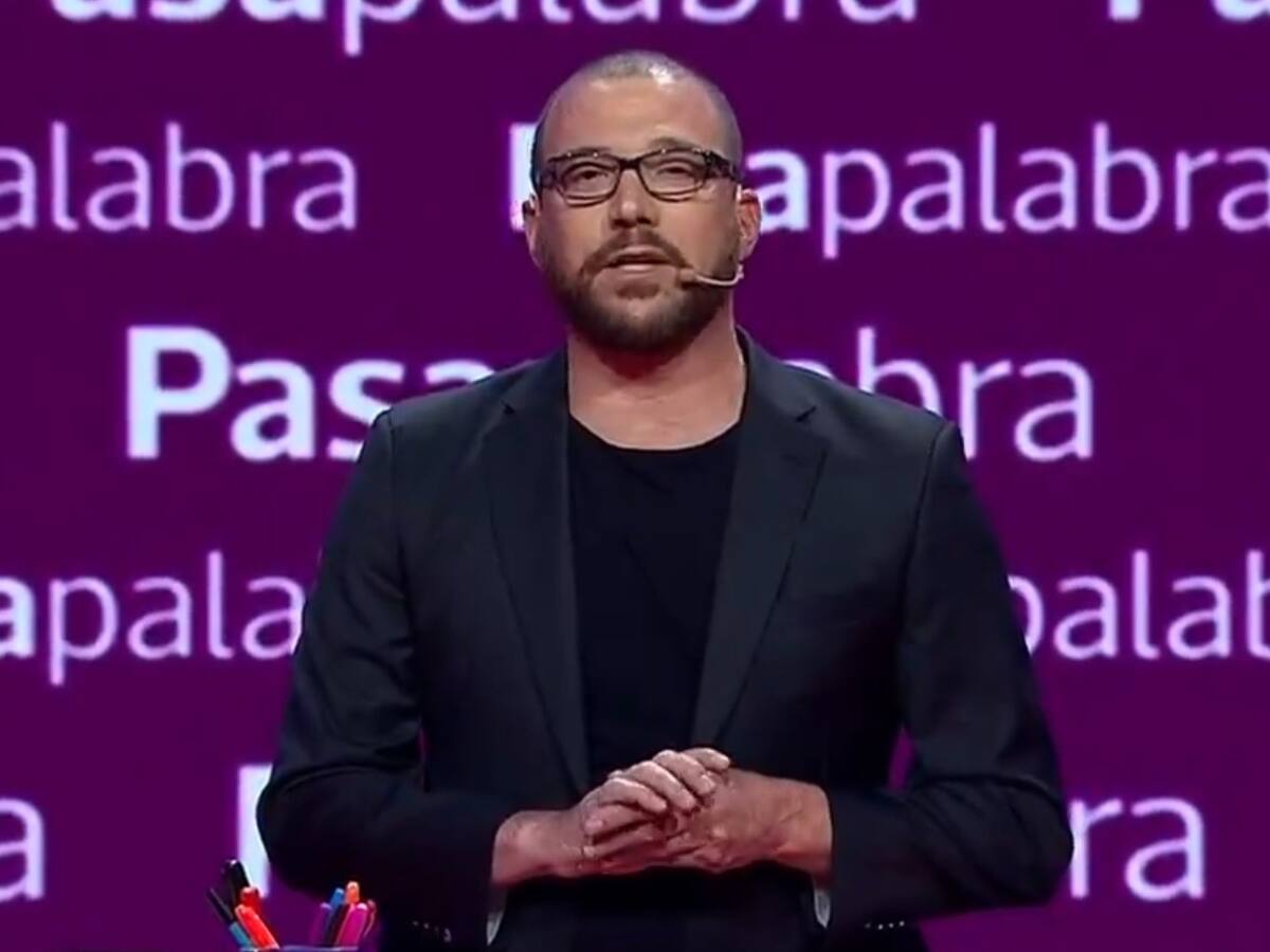 Ausencia de Julián Elfenbein de la TV sería un “castigo”: este motivo es el que habría apartado al rostro de la pantalla