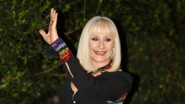 Raffaella Carrà: fanáticos lloran su partida