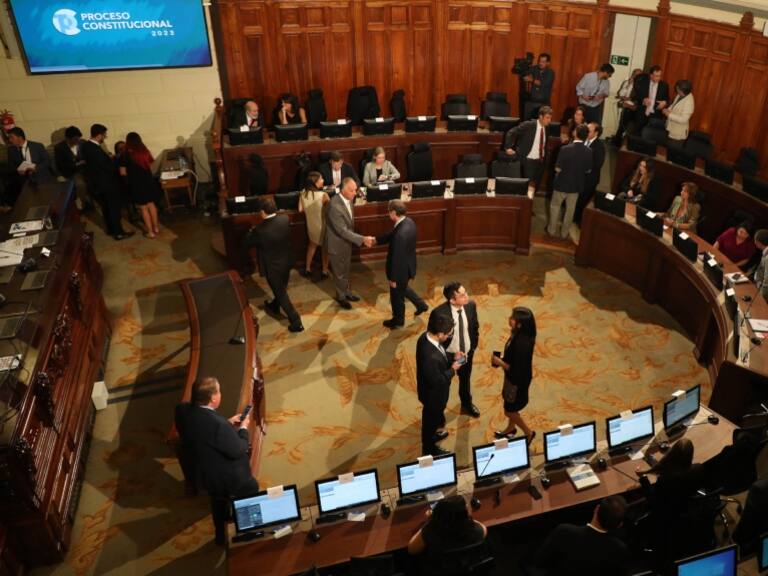 Inicia el nuevo proceso constitucional: Verónica Undurraga (PPD) es elegida como presidenta de la Comisión Experta