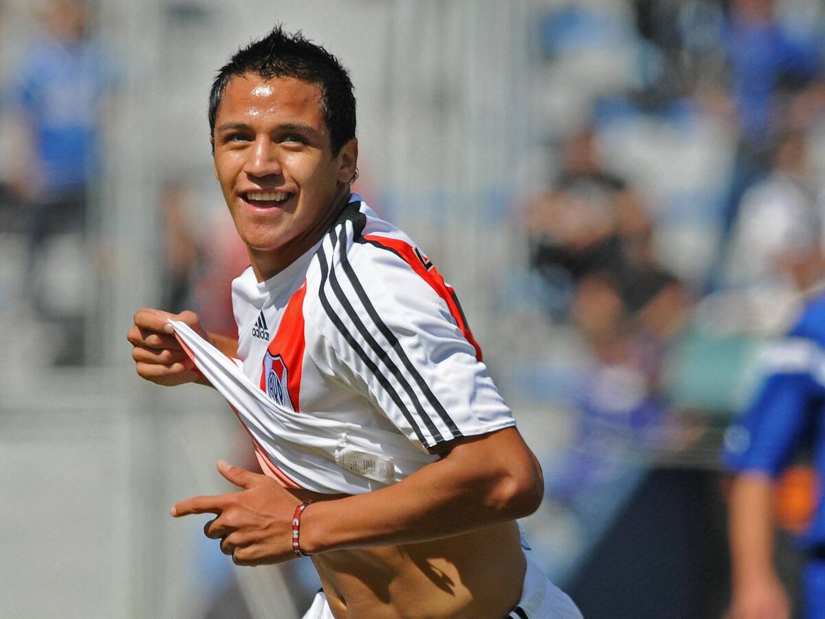 Otra vez el rumor: La Gazzetta dello Sport adelantó que Alexis Sánchez podría volver a River Plate