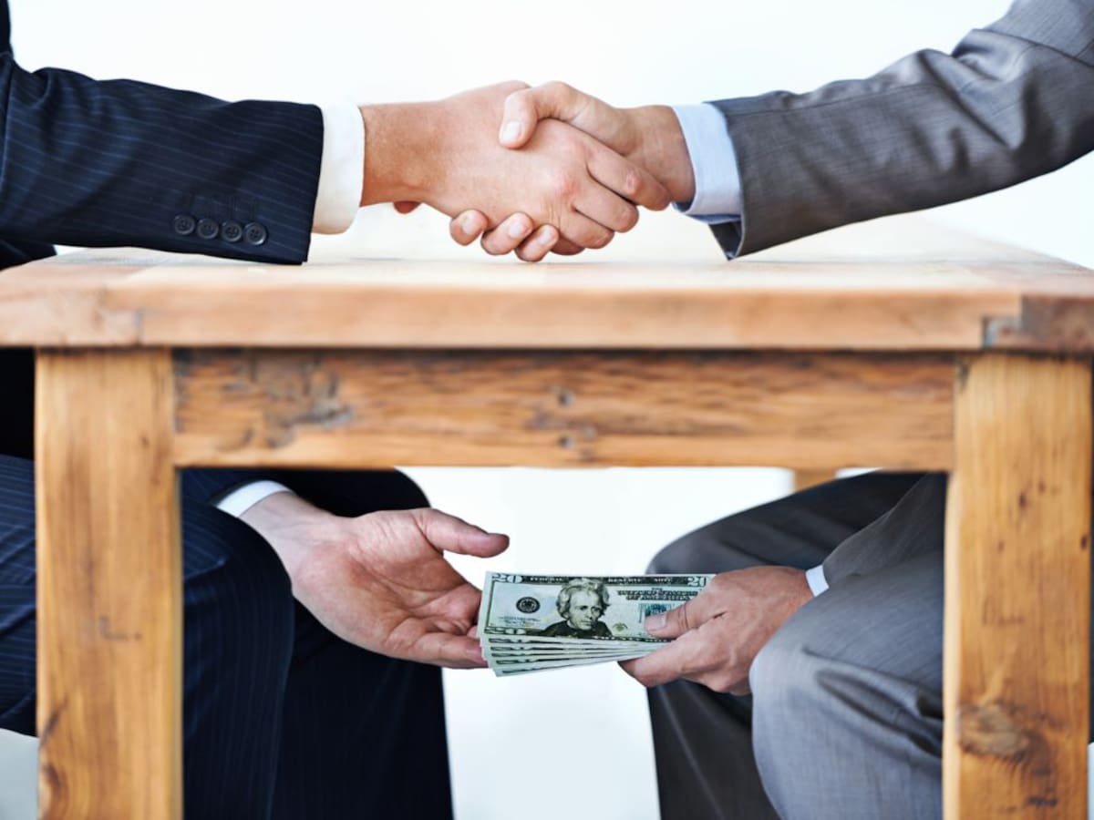Corrupción en instituciones chilenas: encuesta revela fuerte desconfianza y partidos políticos son los peor evaluados