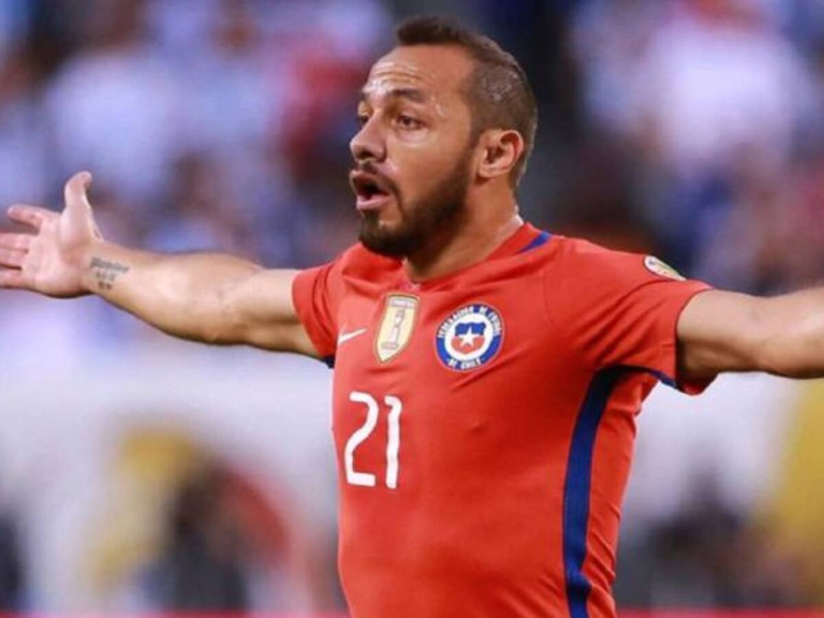 Guía espiritual Latife Soto confiesa: «Yo le avisé a Marcelo Díaz cuando lo iban a sacar de la selección»