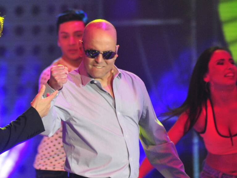 Juan Antonio Labra celebra 60 años de música: "Hacer un concierto es un desafío después de tanto tiempo"