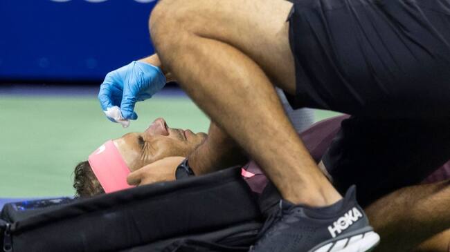 El insólito golpe que sufrió Rafael Nadal durante su victoria sobre Fabio Fognini en el US Open