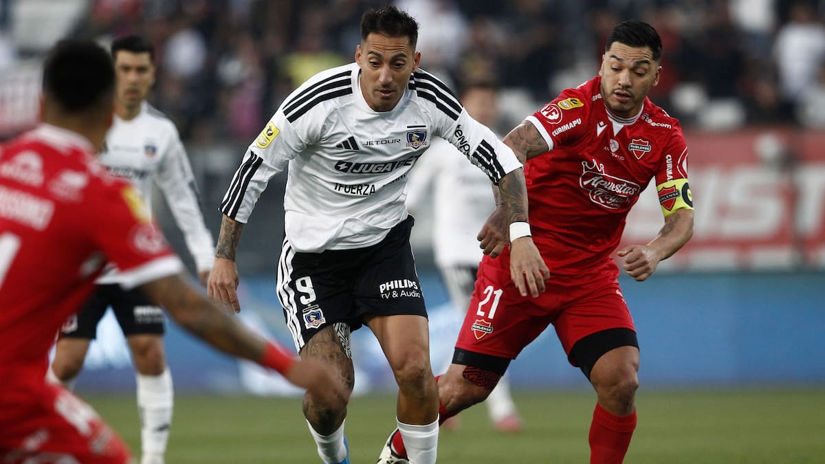 Colo Colo golea a Ñublense y se afianza como líder de la Liga de Primera
