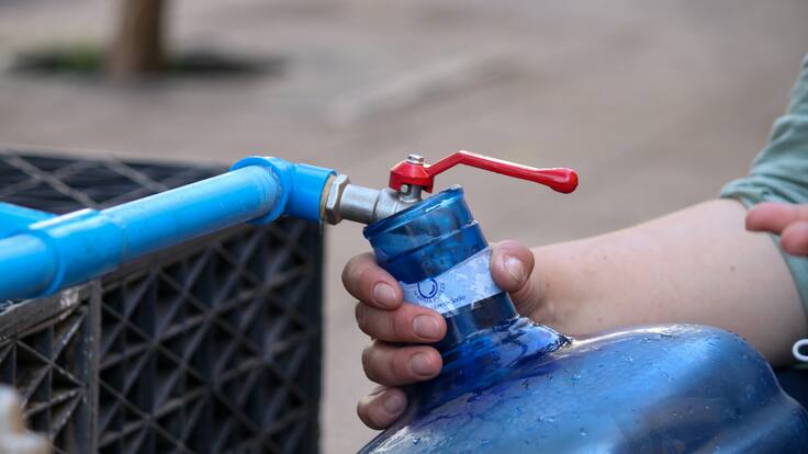Declaran Alerta Amarilla y suspenden las clases en Antofagasta ante masivo corte de agua