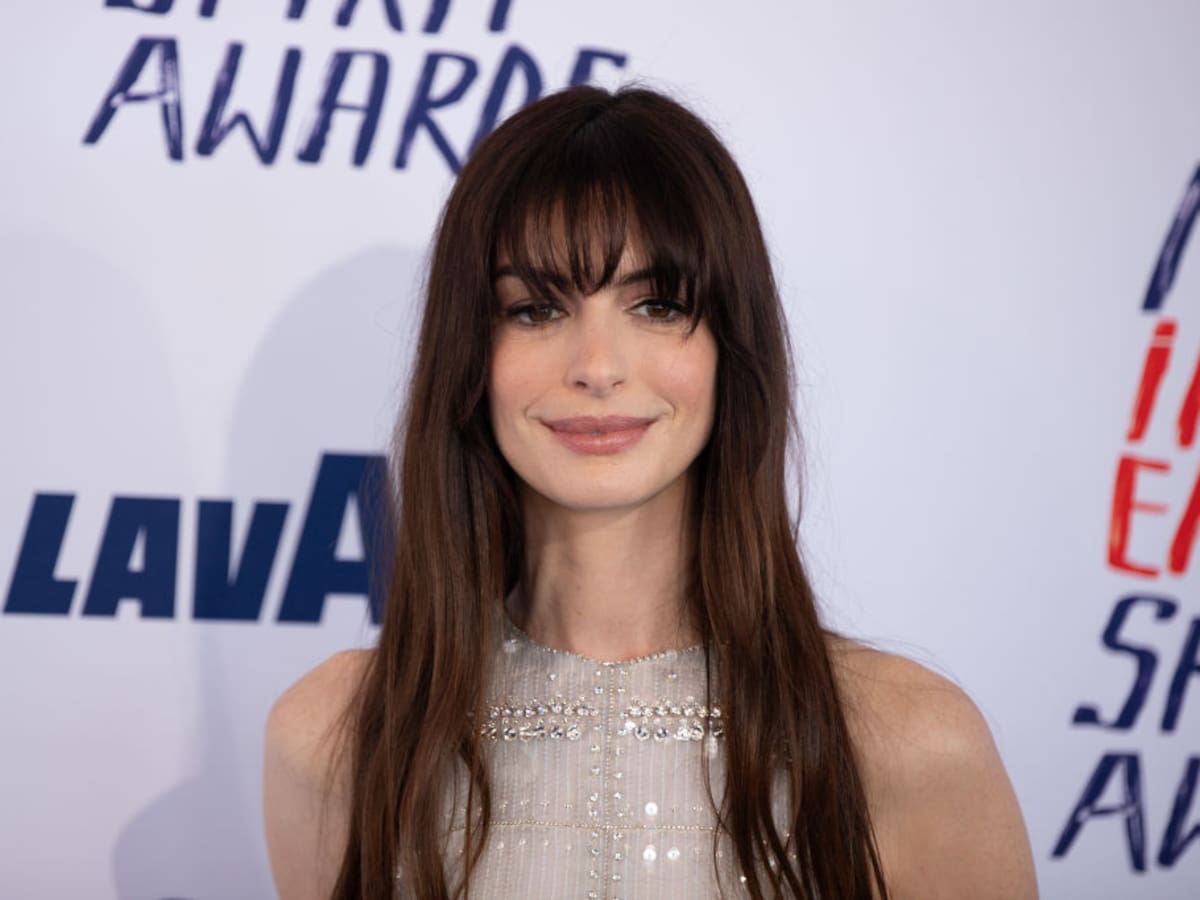 Con un emotivo video: Anne Hathaway anuncia que está embarazada de su tercer hijo