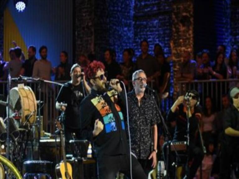 Los Auténticos Decadentes regresarán a Chile con su show de MTV Unplugged