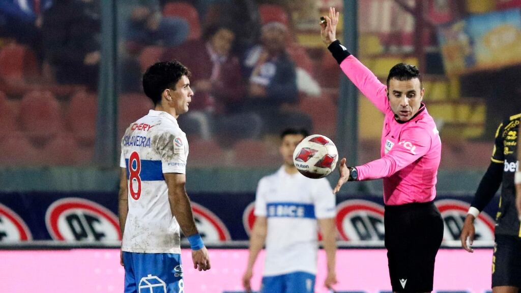 La explicación de Piero Maza al VAR para no expulsar a Diego Sánchez