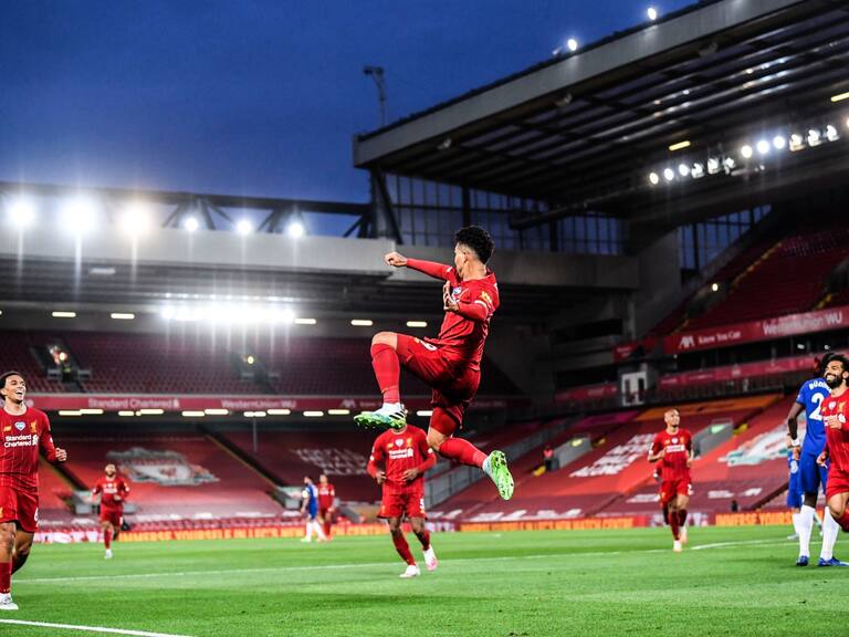 El Liverpool se impuso ante el Chelsea en guerra de goles