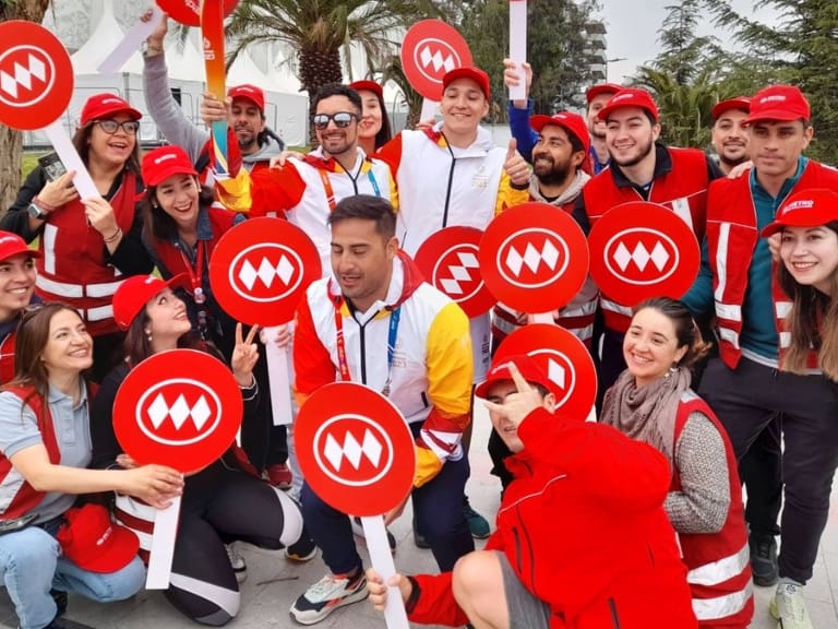 Metro anuncia extensión horaria por ceremonia de clausura de Parapanamericanos de Santiago 2023
