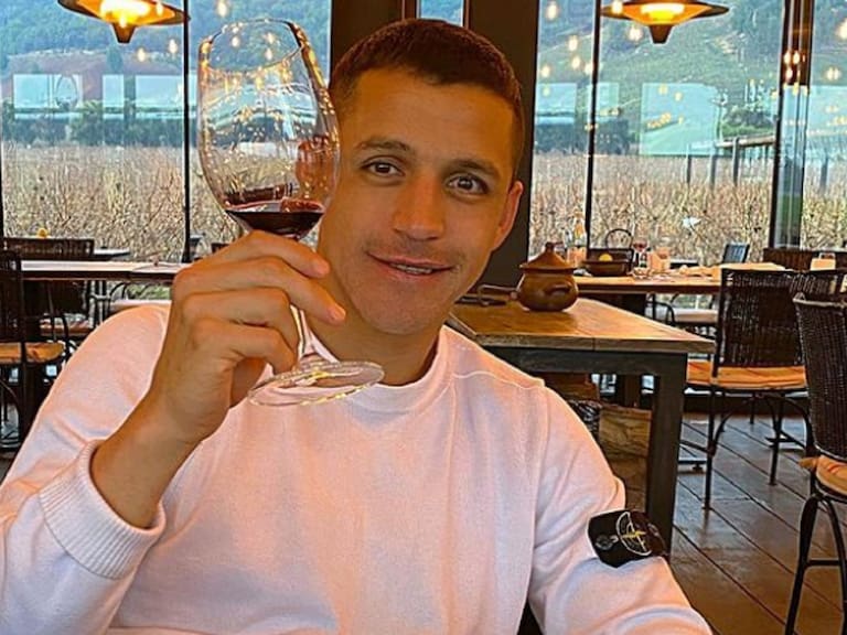 Alexis Sánchez se lanzó como empresario vitivinícola: compró lujosa viña en Italia