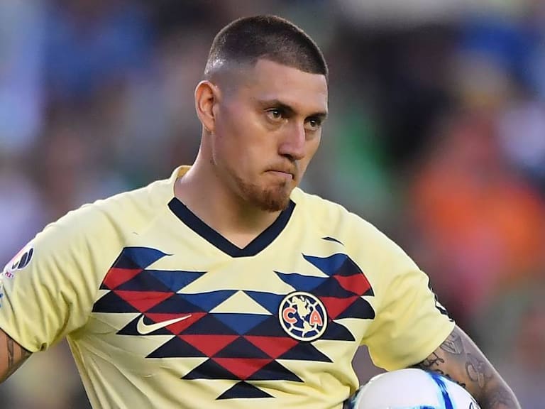 Nicolás Castillo borró todas sus fotos y publicaciones luego que el América le dijera que no contaría con él