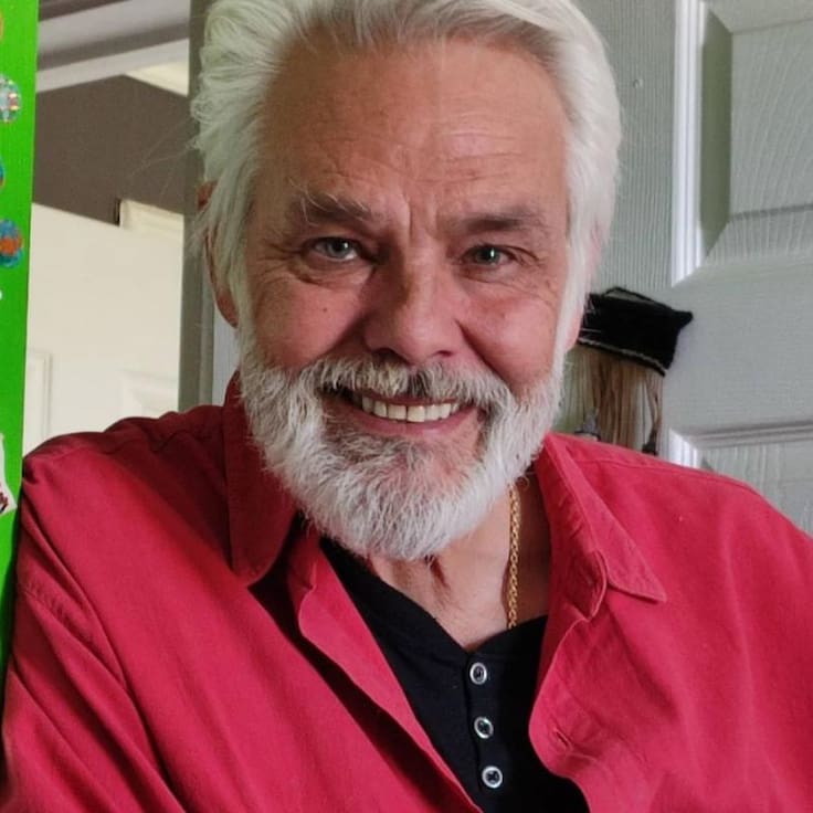 “Su gran herencia es la sencillez y el amor por el otro”: familia de Fernando Kliche realiza emotiva despedida al actor