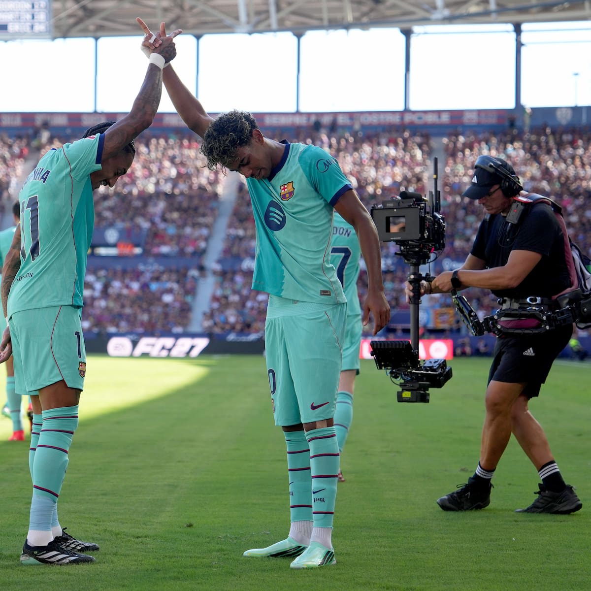 Barcelona no da tregua en La Liga: goleó al Levante con doblete de Lamine Yamal y mantiene su campaña perfecta