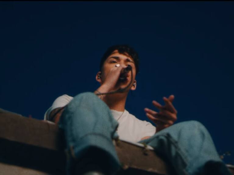 Young Cister sorprendió a sus fanáticos y fanáticas con su Live Session de «Algo de ti»