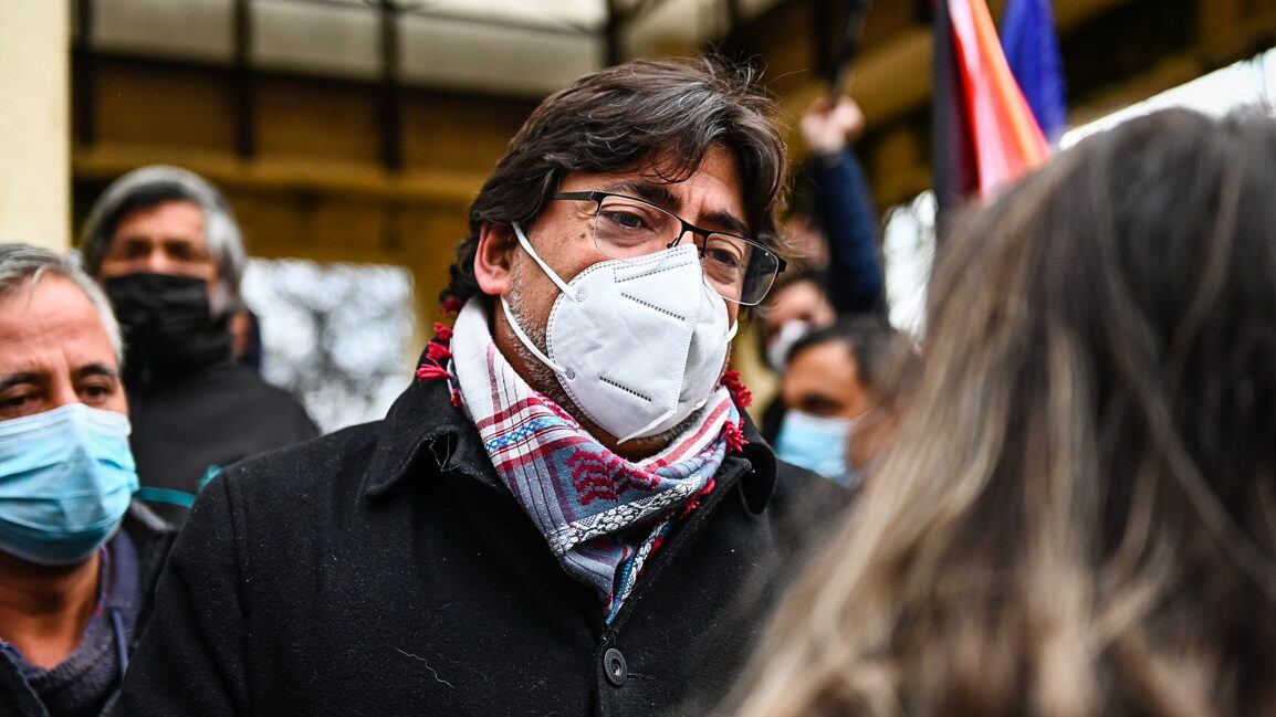 Daniel Jadue criticó texto de la Cámara que lo acusa de "conductas antisemitas" tras difusión de anuario escolar
