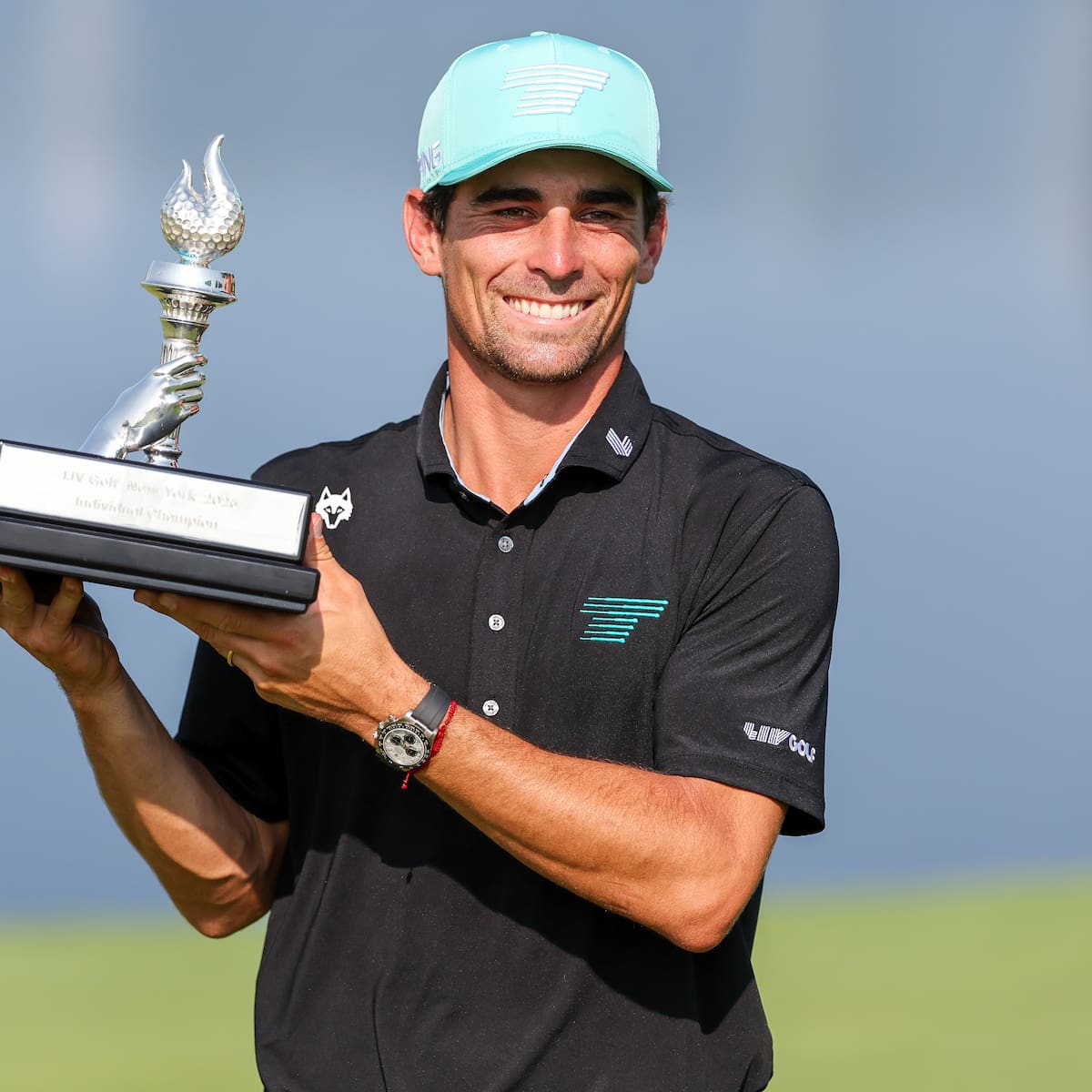 Con saludo de Trump incluido: cuánto dinero ganó Niemann tras obtener el título del LIV Golf en Nueva York y su alza en el ranking mundial